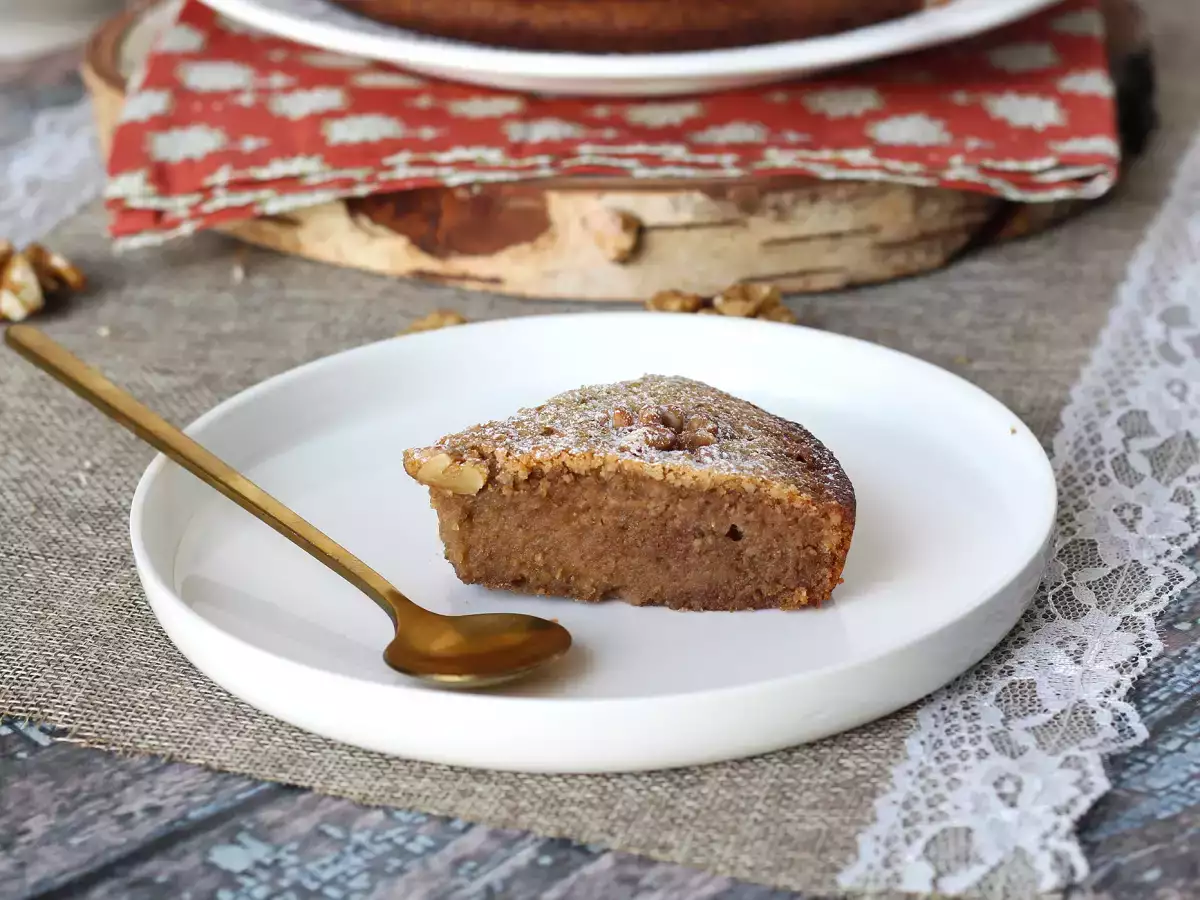 Izjemno preprosta orehova torta iz samo 4 sestavin - fotografija 5