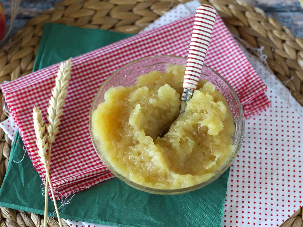 Jabolčni kompot v aparatu Cookeo - fotografija 4