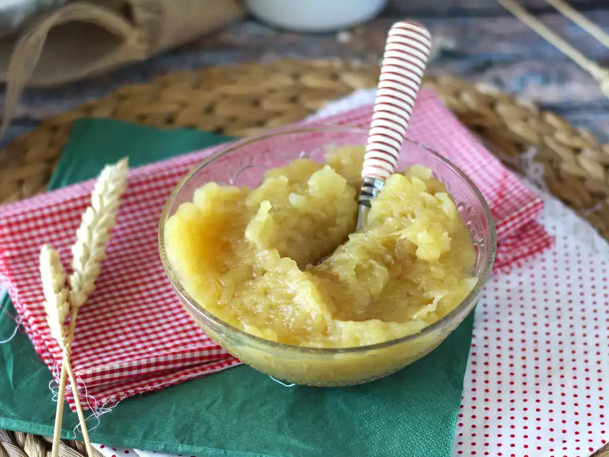 Jabolčni kompot v kuhinji Cookeo - fotografija 3