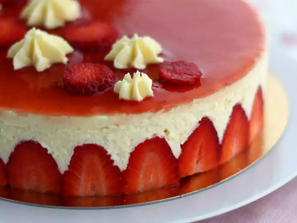 Jagodna torta fraisier – recept po korakih - fotografija 2