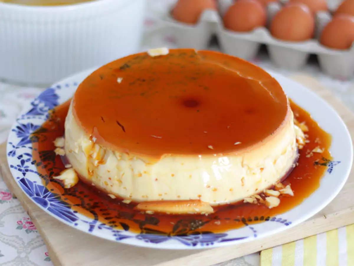 Jajčni flan z vaniljo