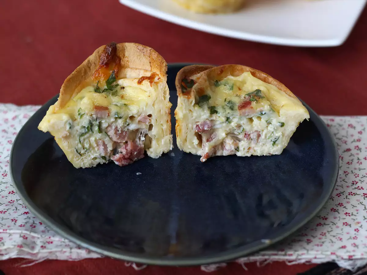 Kaj pripraviti iz tortilj? Enostavni in cenovno ugodni mini kiši! - fotografija 5