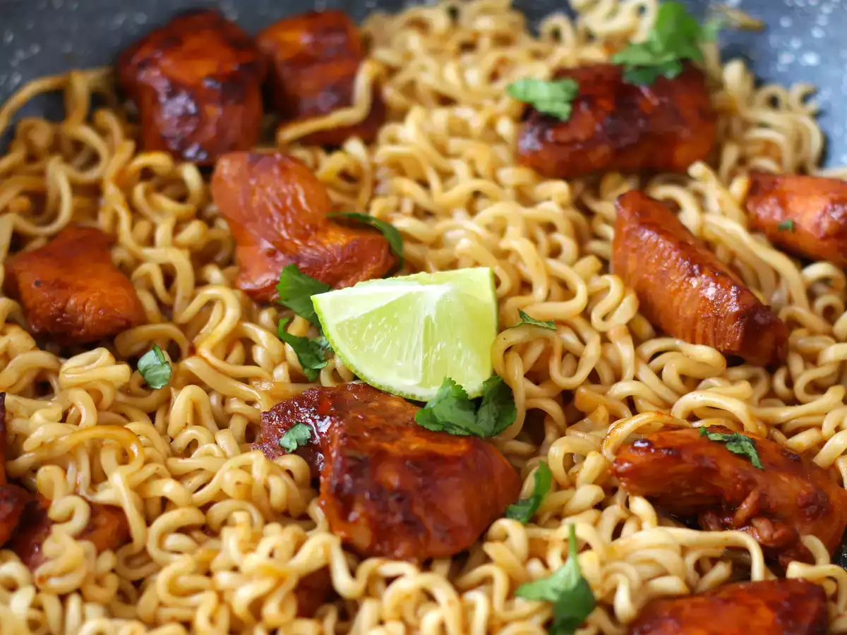 Kako kuhati buldak habanero limete rezance, recept z mariniranim piščancem! - fotografija 7