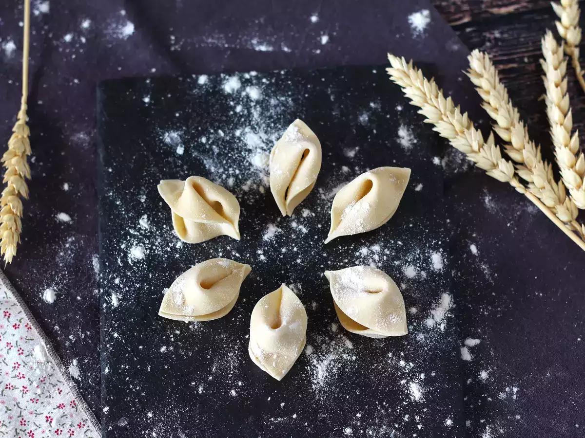 Kako narediti domače testenine: sorpresine, lepe majhne testenine - fotografija 5