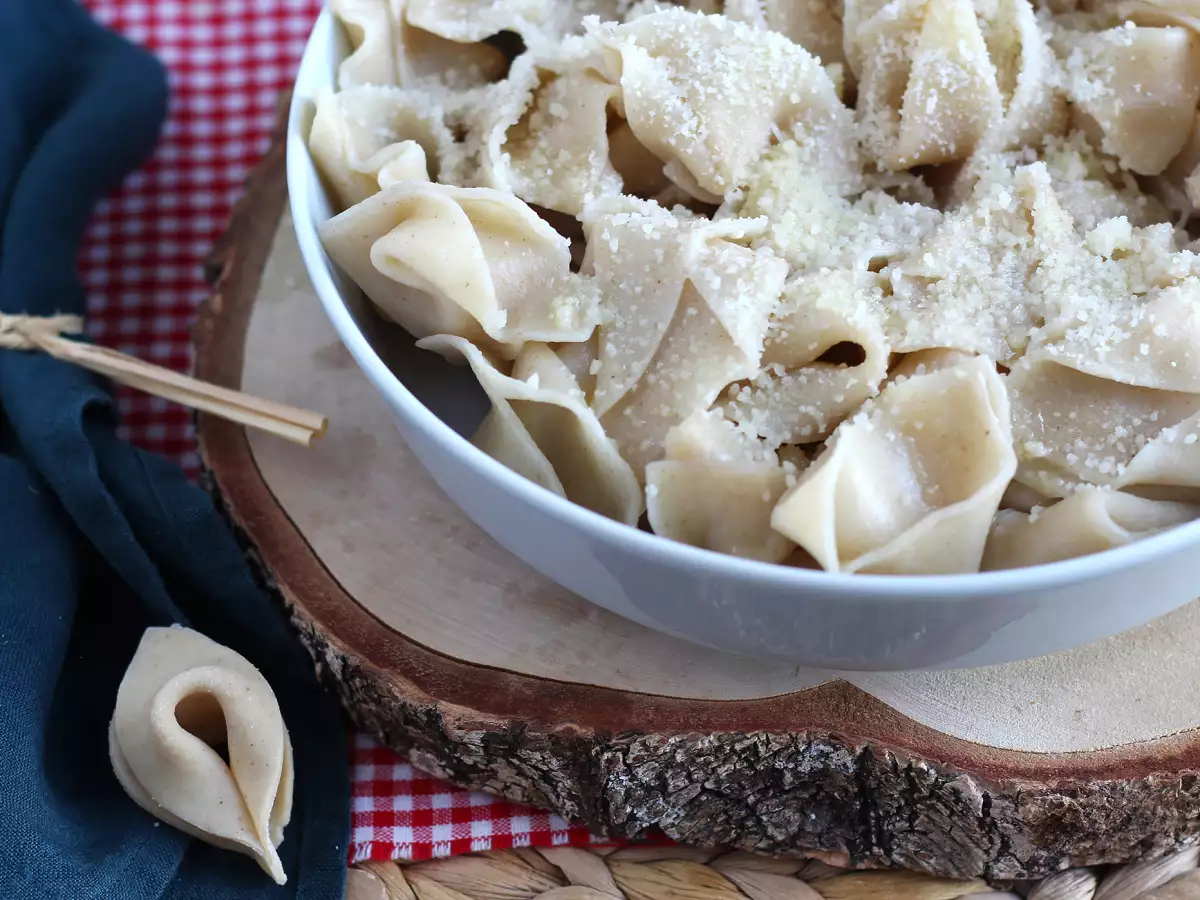 Kako narediti domače testenine: sorpresine, lepe majhne testenine - fotografija 6