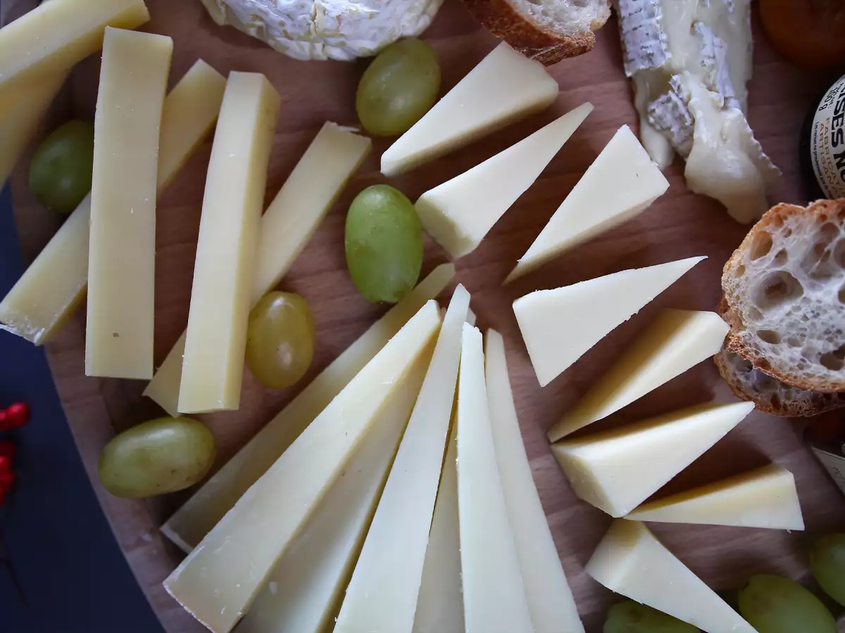 Kako pripravite krožnik s sirom? - fotografija 3