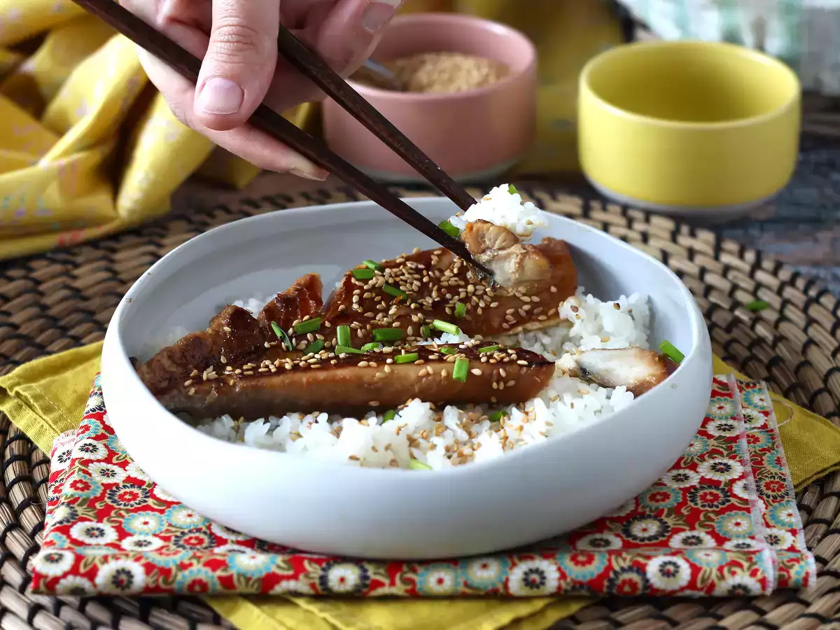 Kako pripravite skušo? Preizkusite ta recept z glazuro iz sojine omake in medu! - fotografija 4