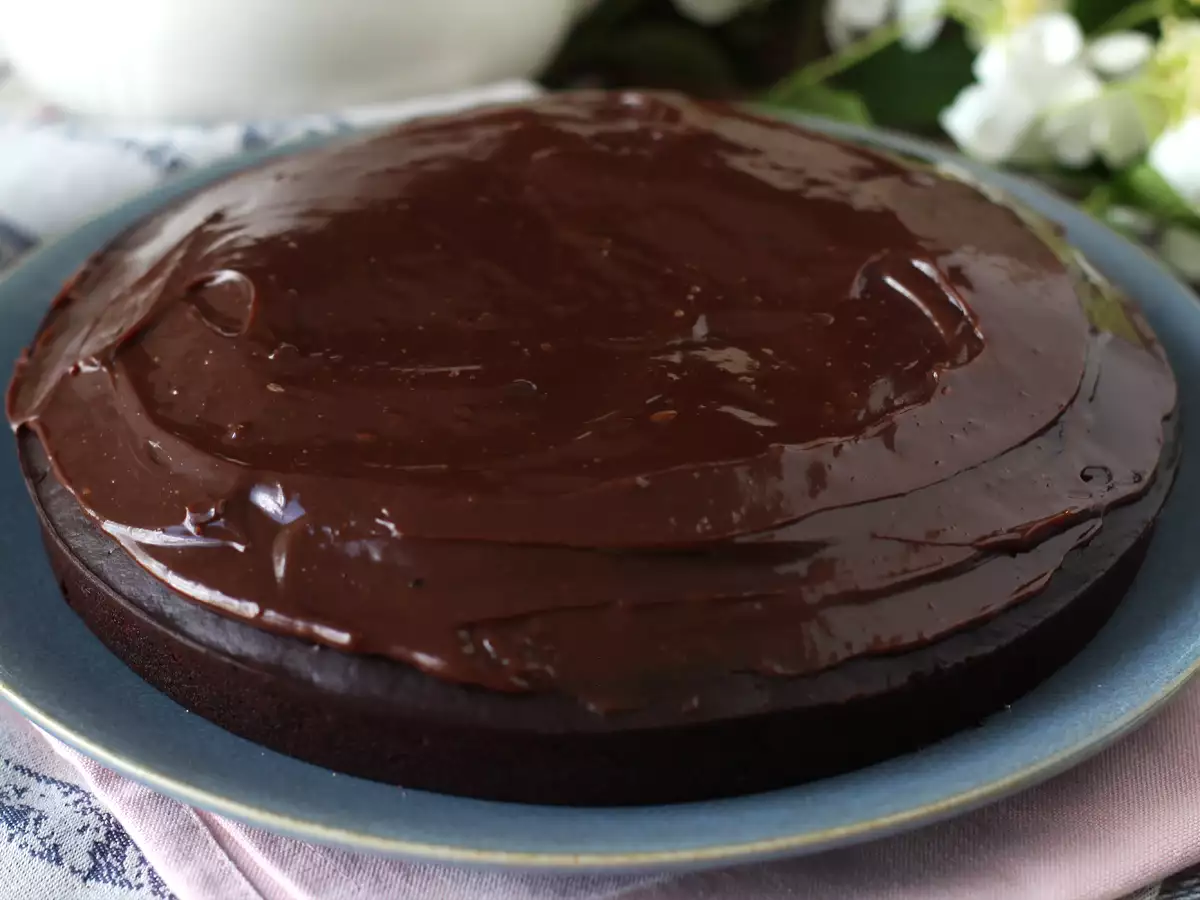 Kako pripraviti glazuro brigadeiro za torte? - fotografija 2