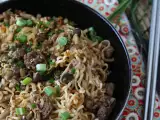 Kako pripraviti instantne rezance? Hiter recept z govedino in gobami, fotografija 3
