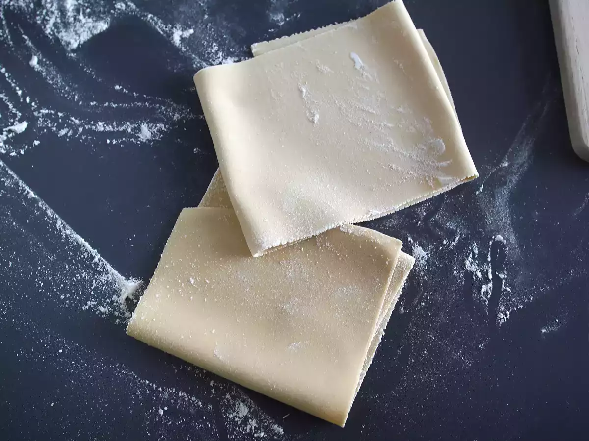 Kako pripraviti jajčne testenine za lazanjo - fotografija 4