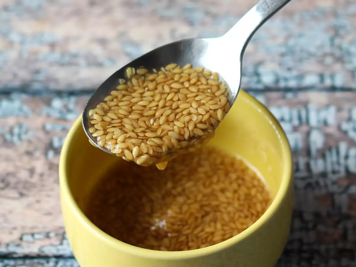 Kako pripraviti laneno jajce (flax egg): popoln veganski nadomestek za jajca - fotografija 2