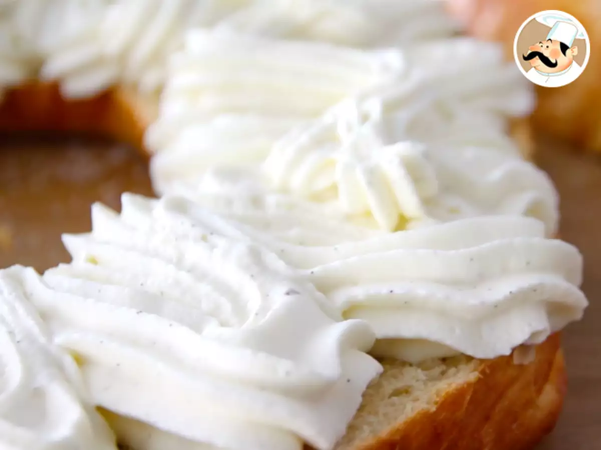 Kako pripraviti stepeno smetano Chantilly