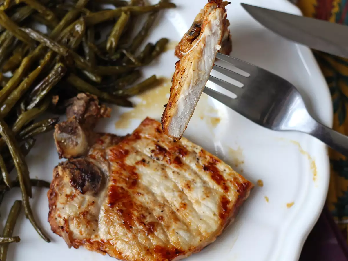 Kako pripraviti svinjski kotlet v zračnem cvrtniku Airfryer? - fotografija 4