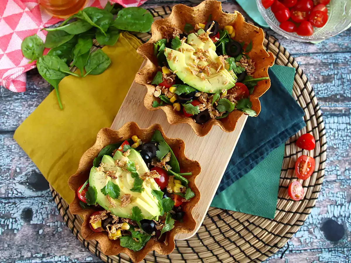 Kako pripraviti tortilje? Enostavna solata brez pomivanja! - fotografija 2