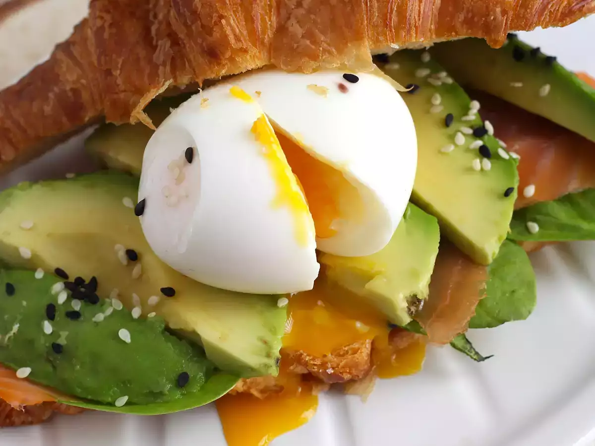 Kako skuhati mehko kuhano jajce? - fotografija 2