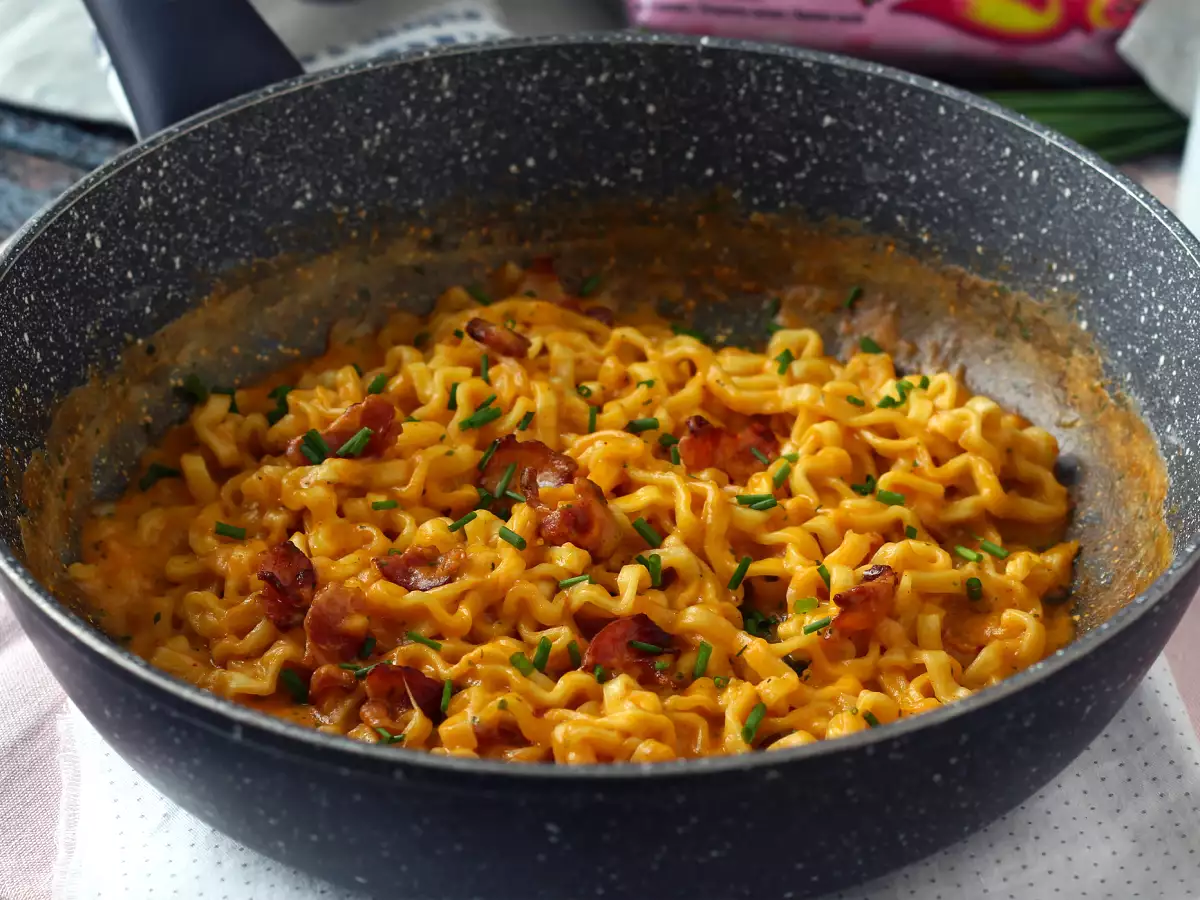 Kako skuhati rezance Buldak carbonara okus? Najboljši recept! - fotografija 5