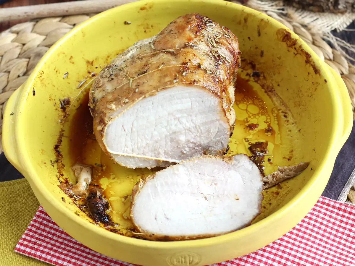 Kako speči svinjsko pečenko v pečici? - fotografija 3