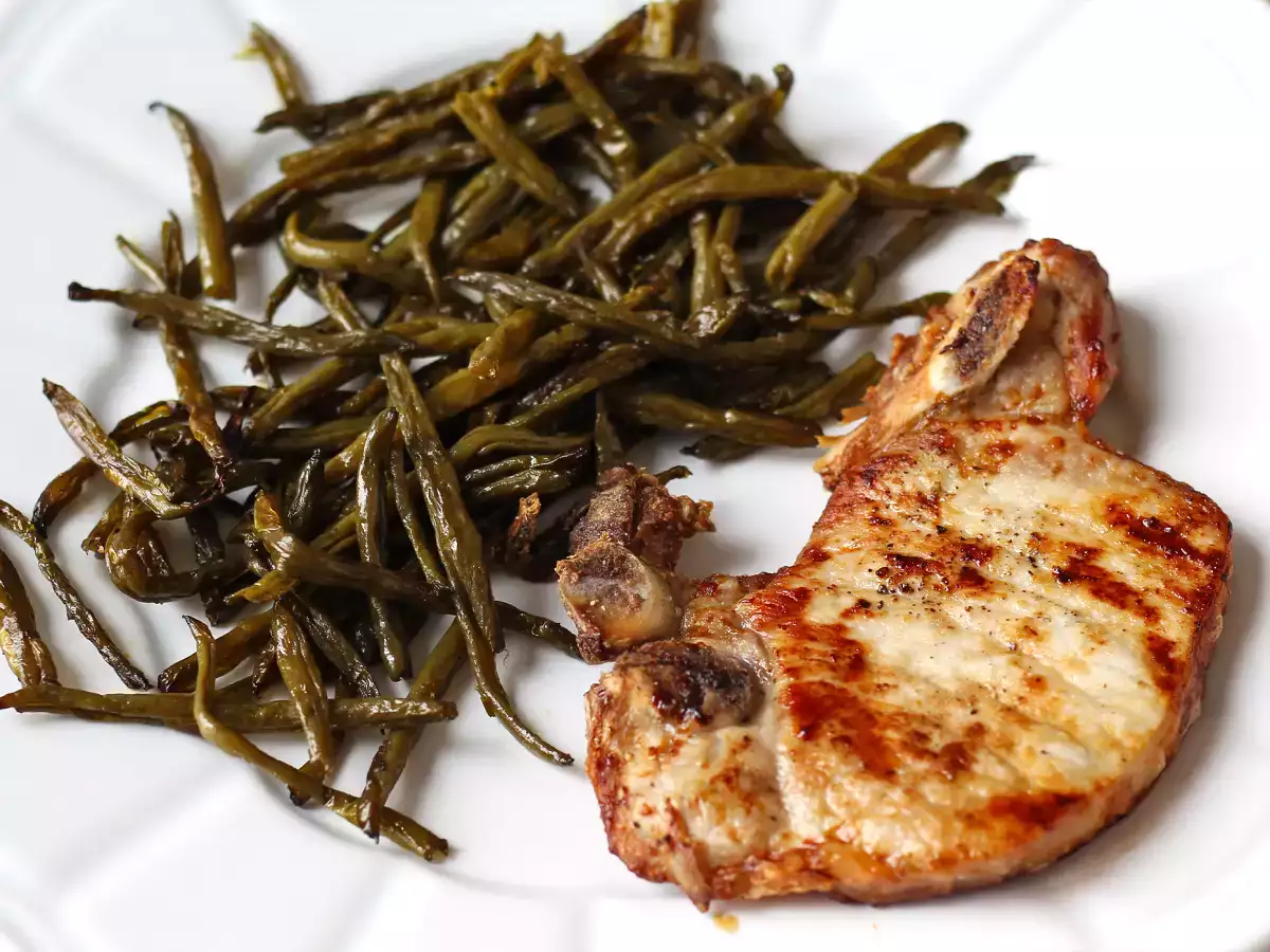 Kako v sušilniku Airfryer pripravite svinjsko kotletko?