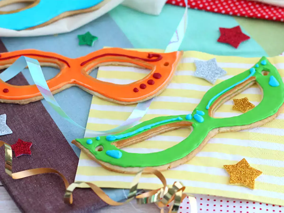 Karnevalske maske iz kruha - fotografija 3