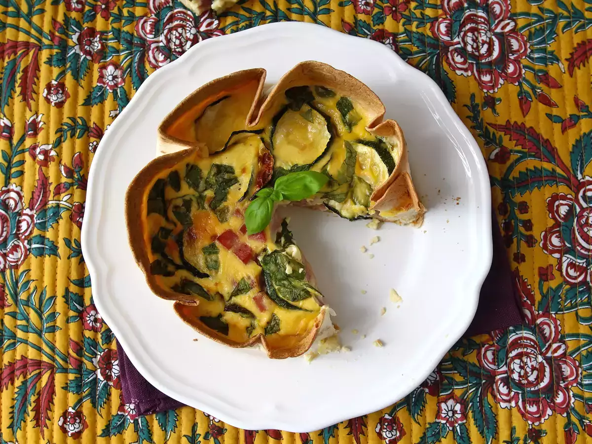 Kiš brez testa s tortiljo? Seveda je mogoče! Lahek recept - fotografija 6
