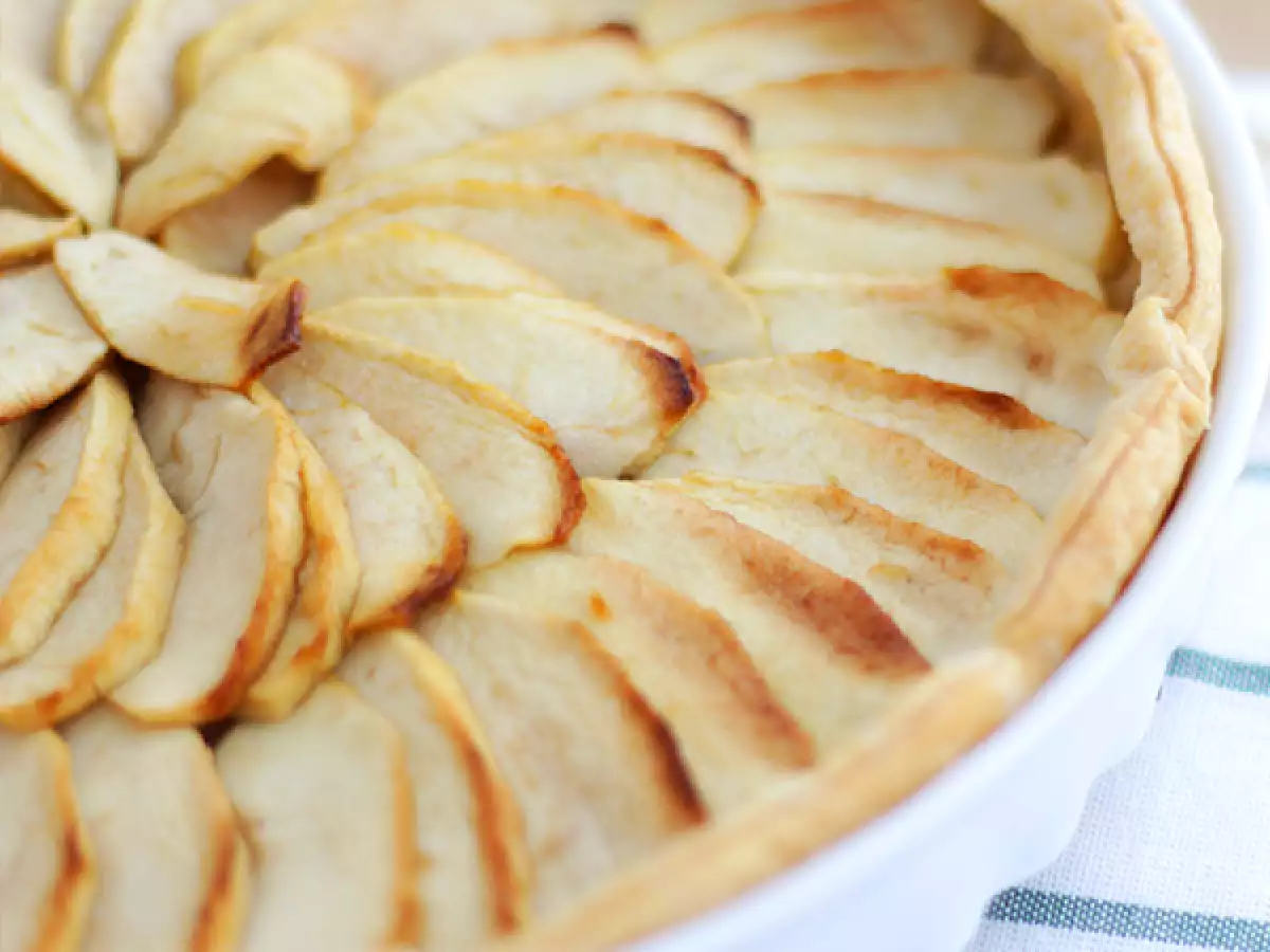 Klasična jabolčna pita – tradicionalni recept - fotografija 3