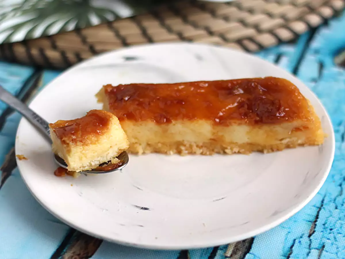 Kokosov karamelni puding iz mikrovalovne pečice v 8 minutah - fotografija 6