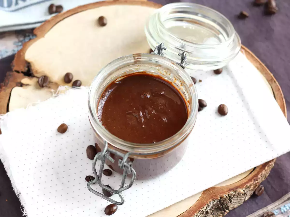 Končno namaz za ljubitelje kave! S čokolado in lešniki - fotografija 3