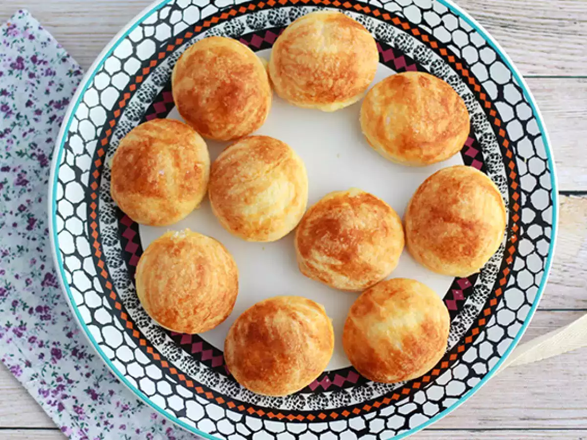 Kosmičasti vanilijevi ocvrtki - fotografija 3