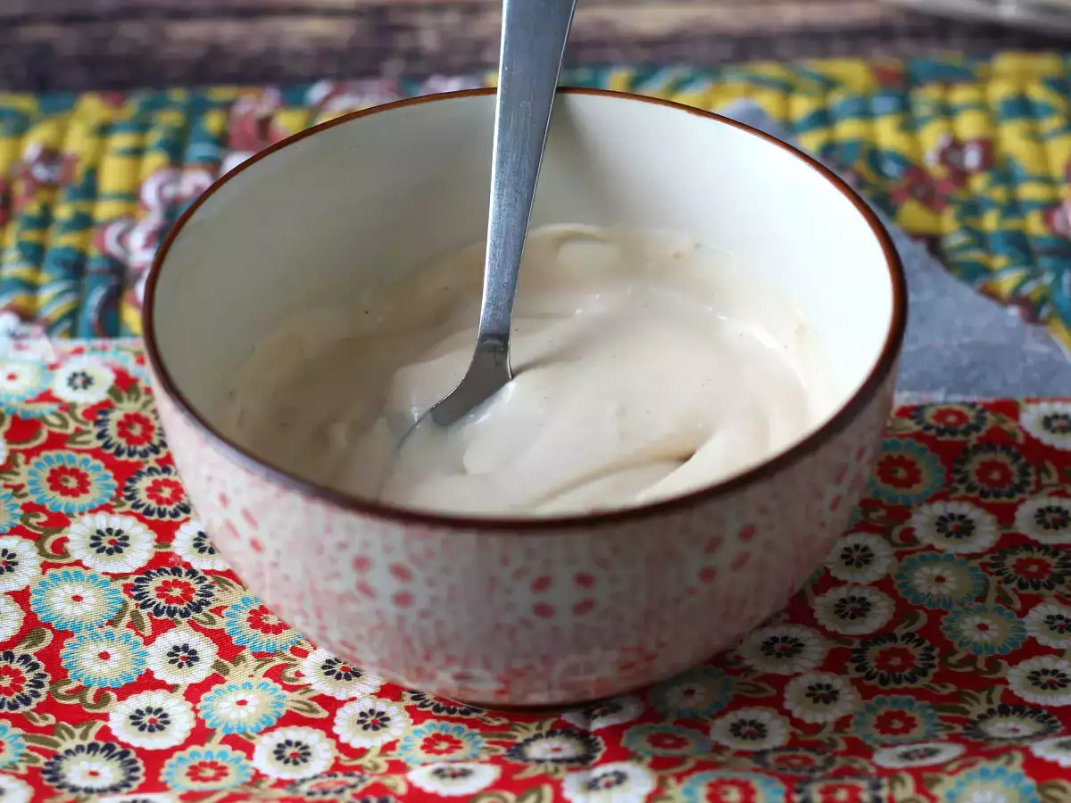 Kremasta, okusna omaka za hrustljavega piščanca - fotografija 3