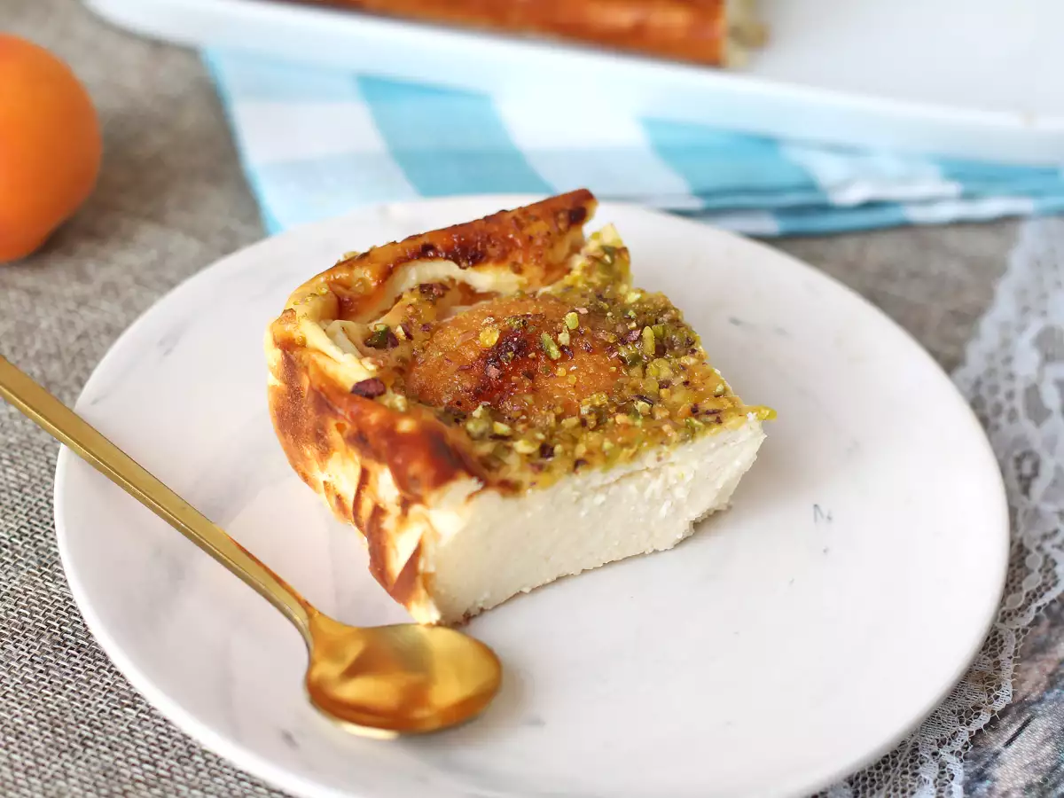 Kremni cheesecake z marelicami - fotografija 3