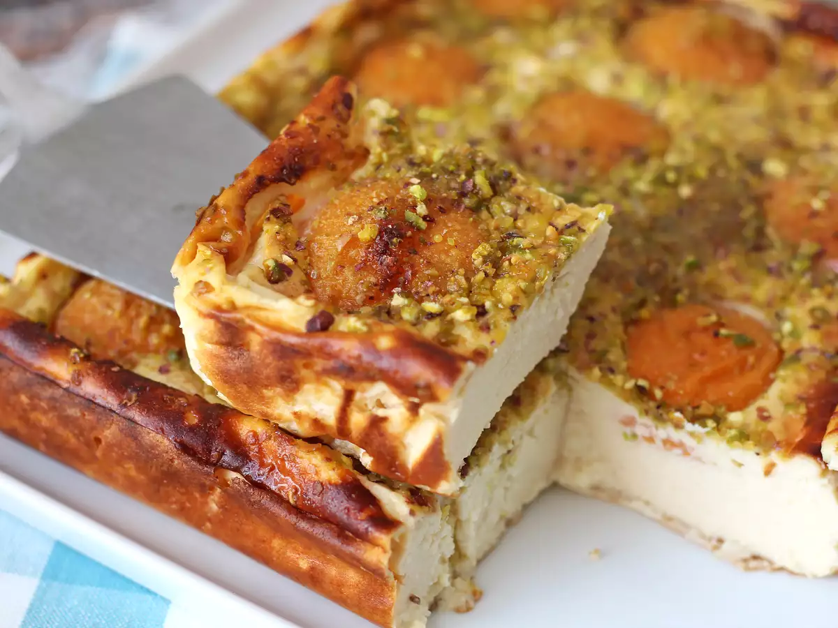 Kremni cheesecake z marelicami - fotografija 8