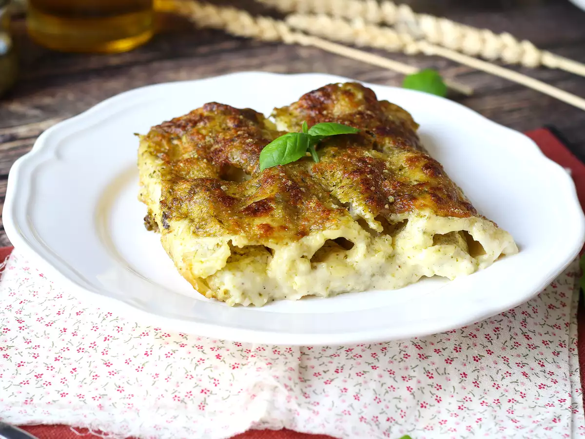 Kremni kaneloni s pestom, gratinirani v pečici: preprost in okusen recept - fotografija 5