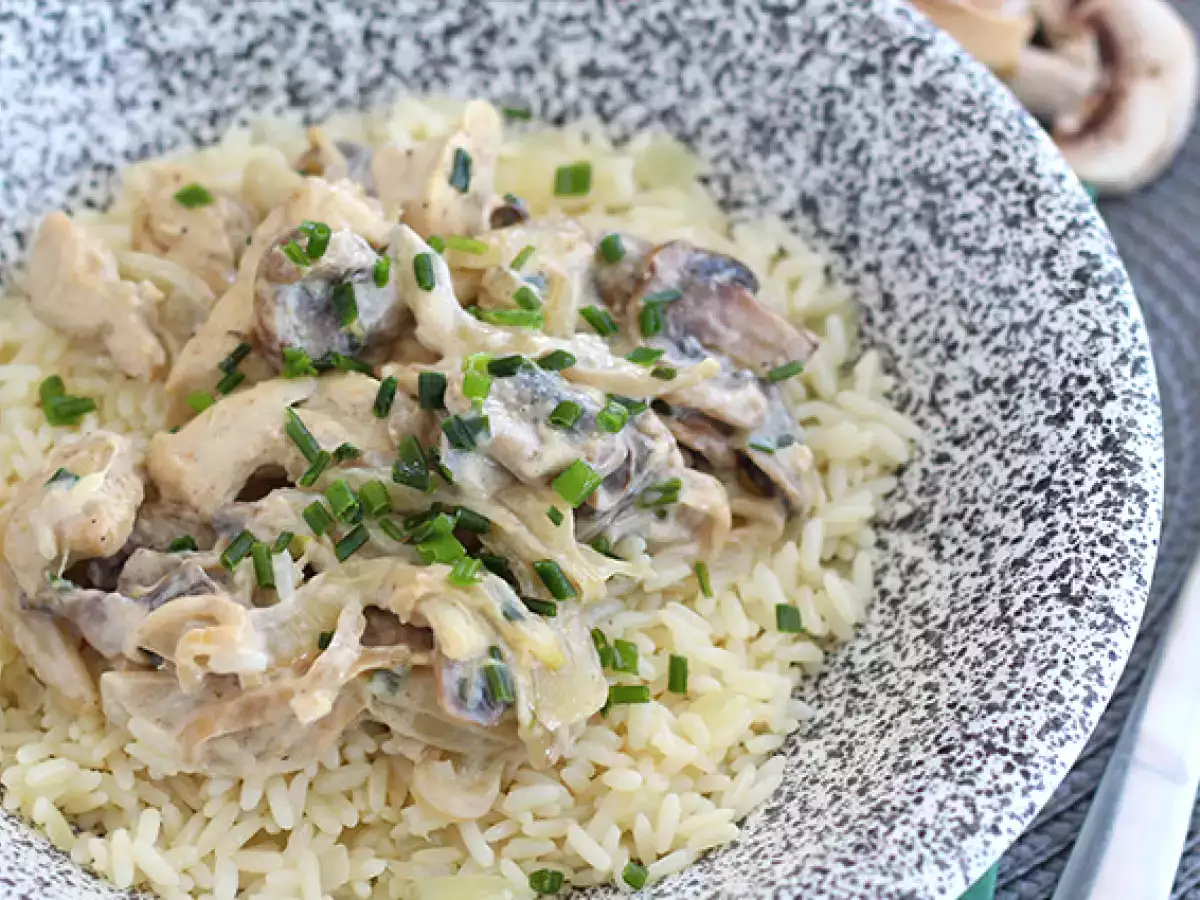 Kremni piščanec z gobami - fotografija 2