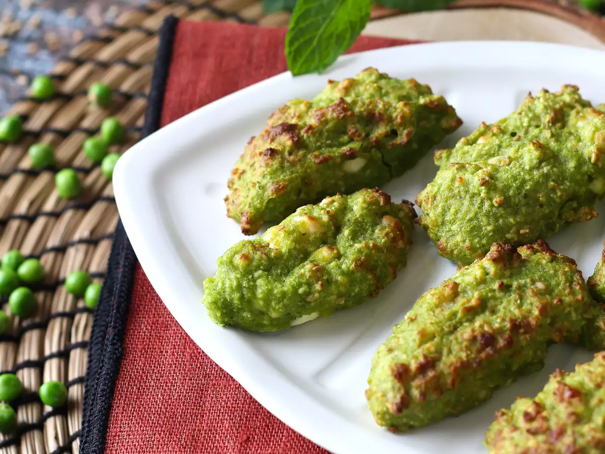 Kroglice z grahom in feto v zračnem cvrtniku: okusne in zelo hitre za pripravo! - fotografija 2