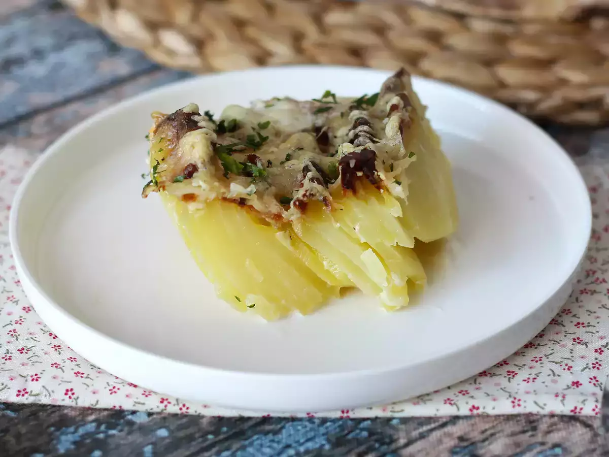 Krompirjev gratin v cvrtniku na vroč zrak - fotografija 3