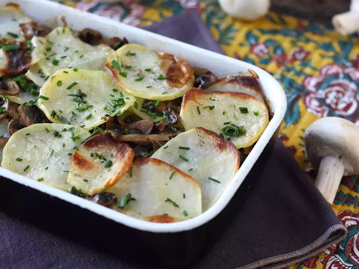 Krompirjev gratin z gobami - fotografija 3