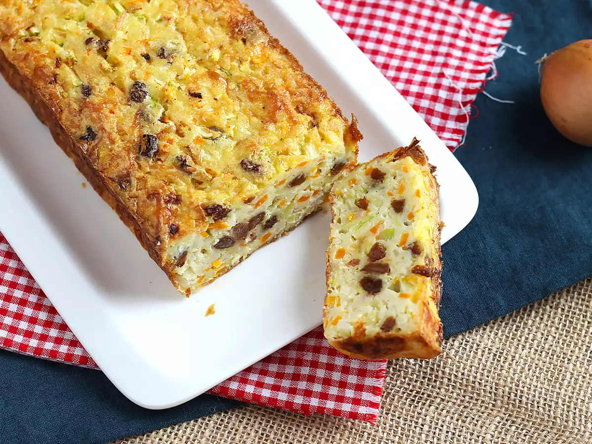 Krompirjevo pecivo z bučkami in korenčkom - fotografija 4