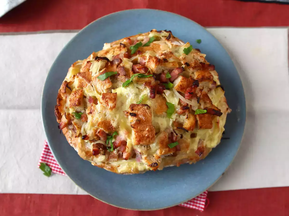 Kruh z nadevanim ježkom v slogu tartifletta - fotografija 6