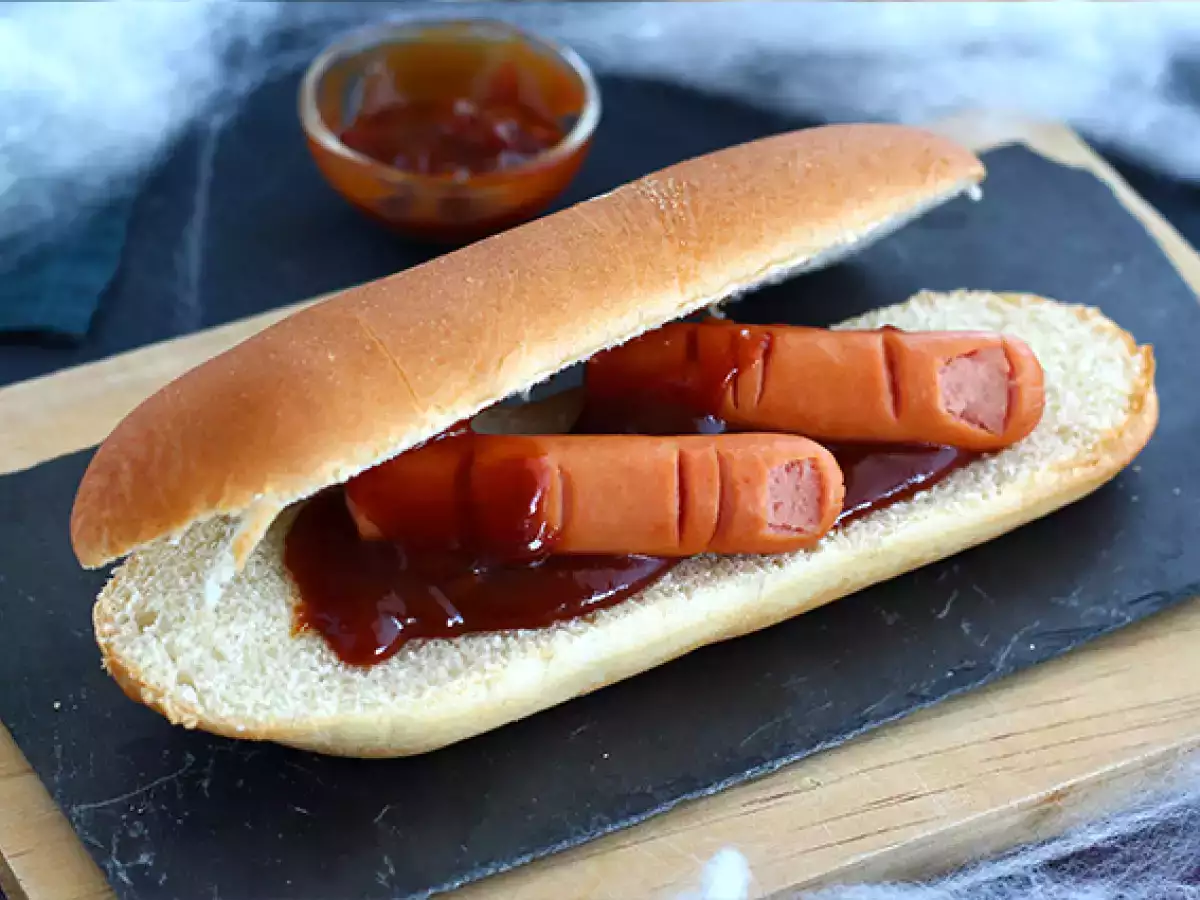 Krvavi hot dogi za noč čarovnic - fotografija 3