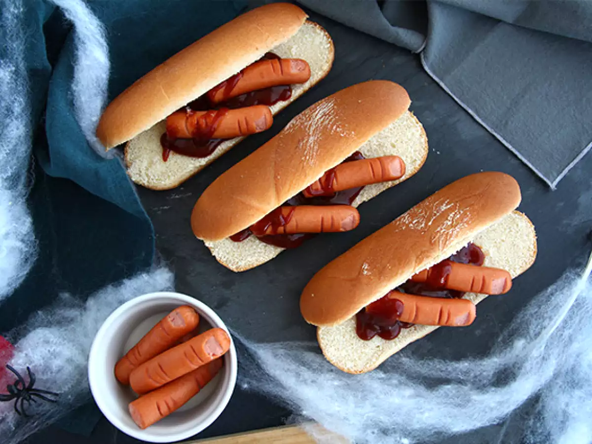 Krvavi hot dogi za noč čarovnic - fotografija 4