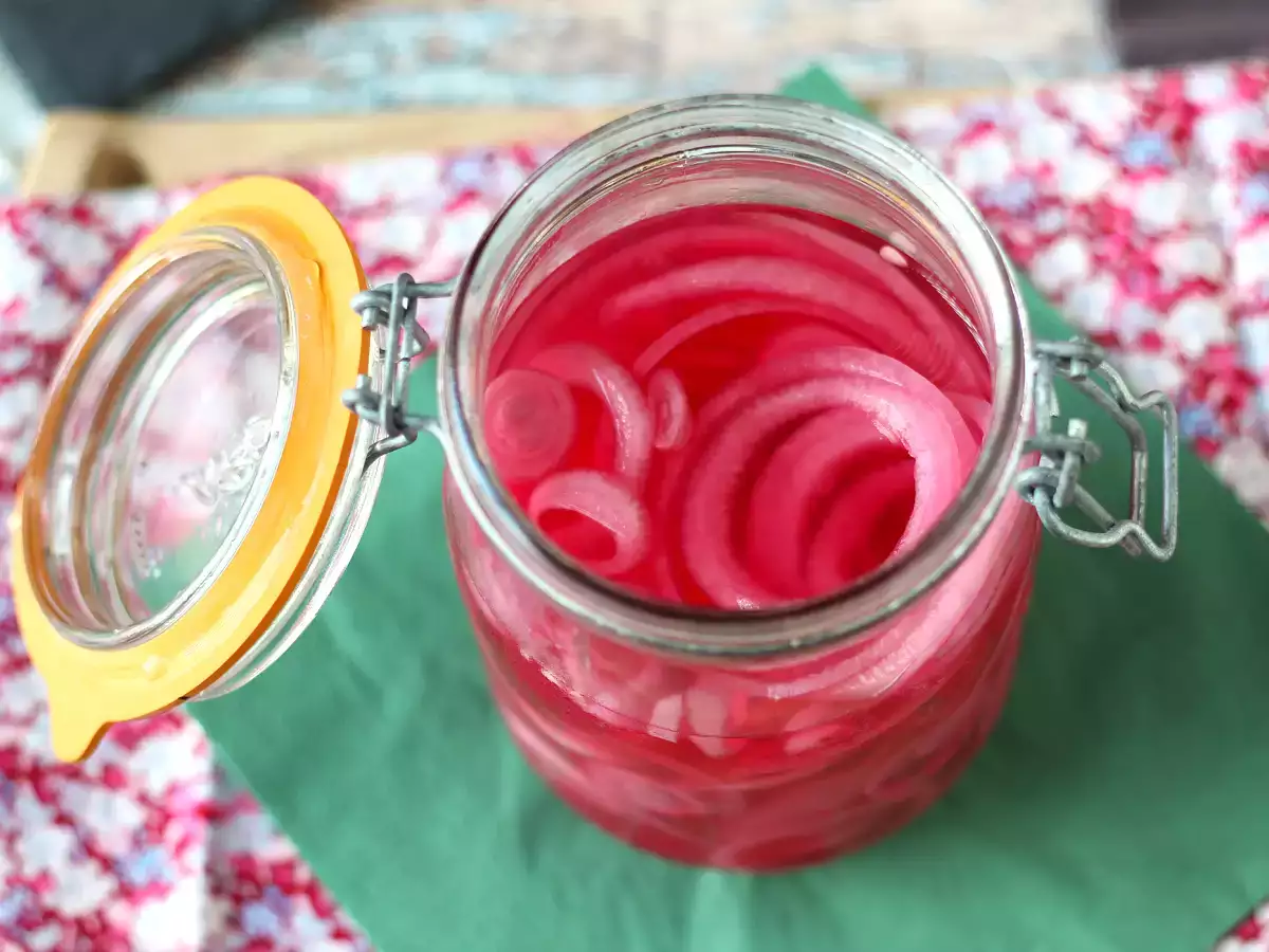 Kumare z rdečo čebulo, ki so kot nalašč za izboljšanje vaših jedi! - fotografija 6