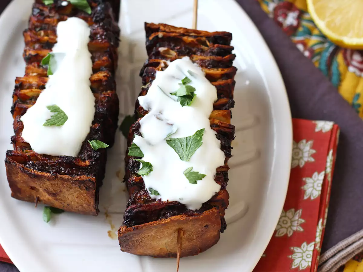 Lavash kebab nabodala s tortiljami, enostavno pripravljena v cvrtniku na vroč zrak! - fotografija 2