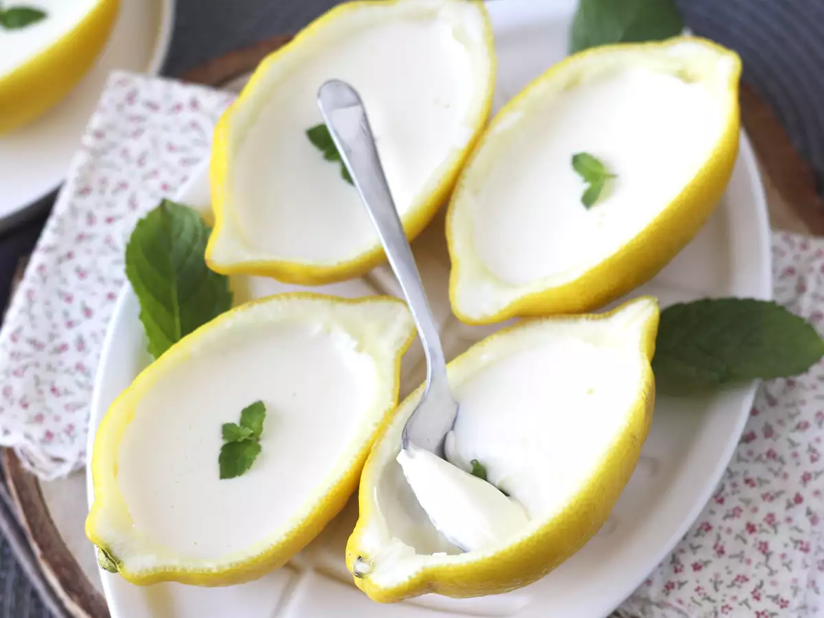 Lemon Posset, limonina sladica brez pečenja, ki jo boste vzljubili - fotografija 7