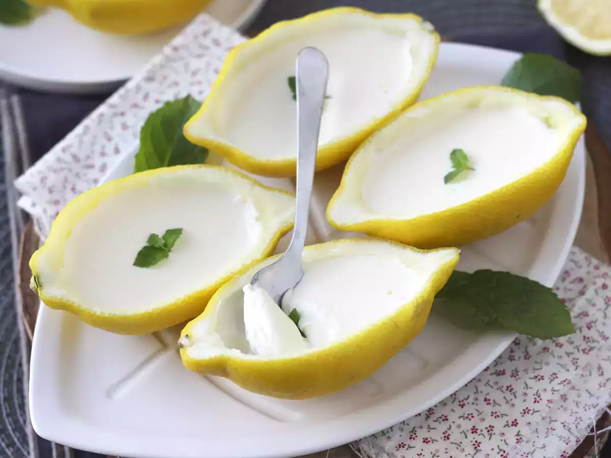 Lemon Posset – limonina sladica brez peke, ki vam bo všeč - fotografija 4