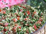 Libanonski tabule – poln svežih zelišč in ravno prav osvežilen, fotografija 1