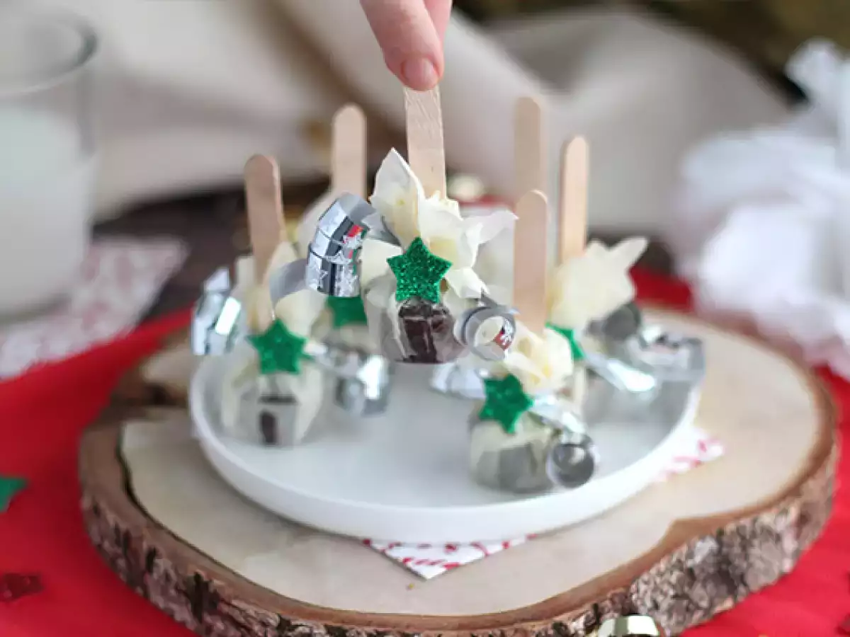 Ličke z vročo čokolado: temna čokolada + Carambar - fotografija 2