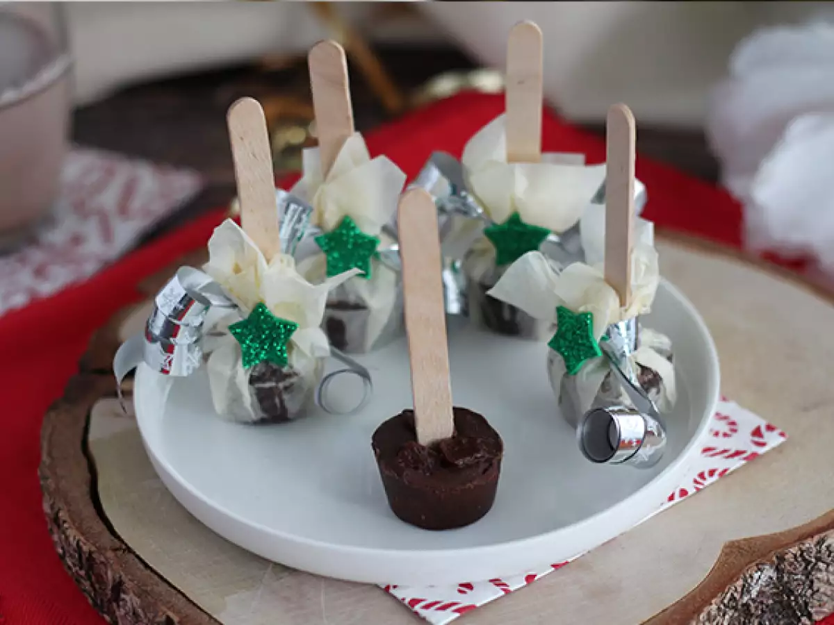 Lizike za vročo čokolado: temna čokolada + Carambar - fotografija 5
