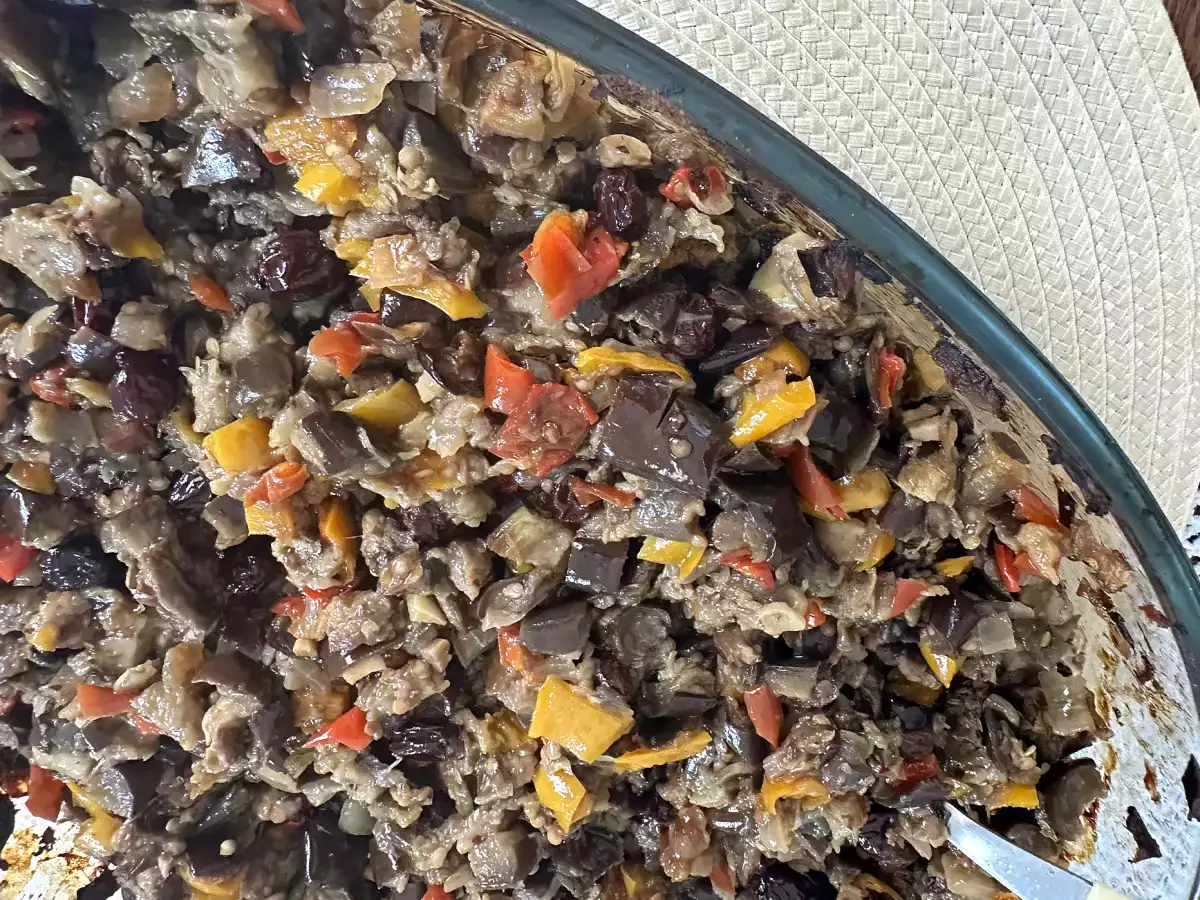 Mamin jajčevčev antipasto: družinski recept, ki ga imajo vsi radi - fotografija 2