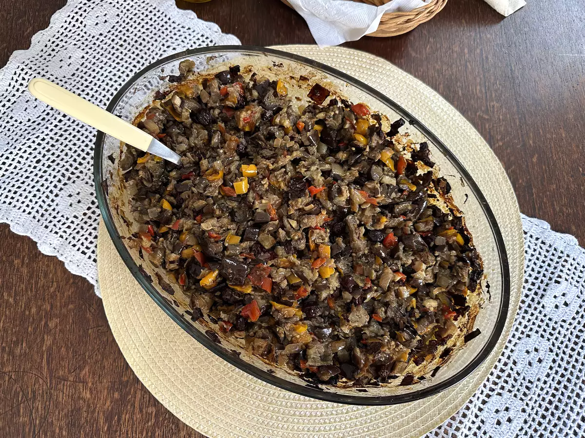 Mamin jajčevčev antipasto: družinski recept, ki ga imajo vsi radi - fotografija 3