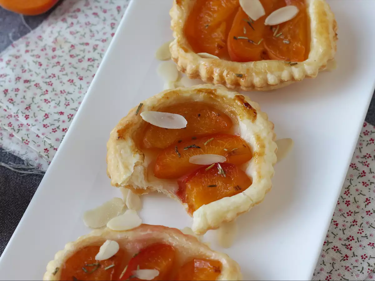 Marelične tartaletke tatin – hitra sladica, ko imate goste! - fotografija 4